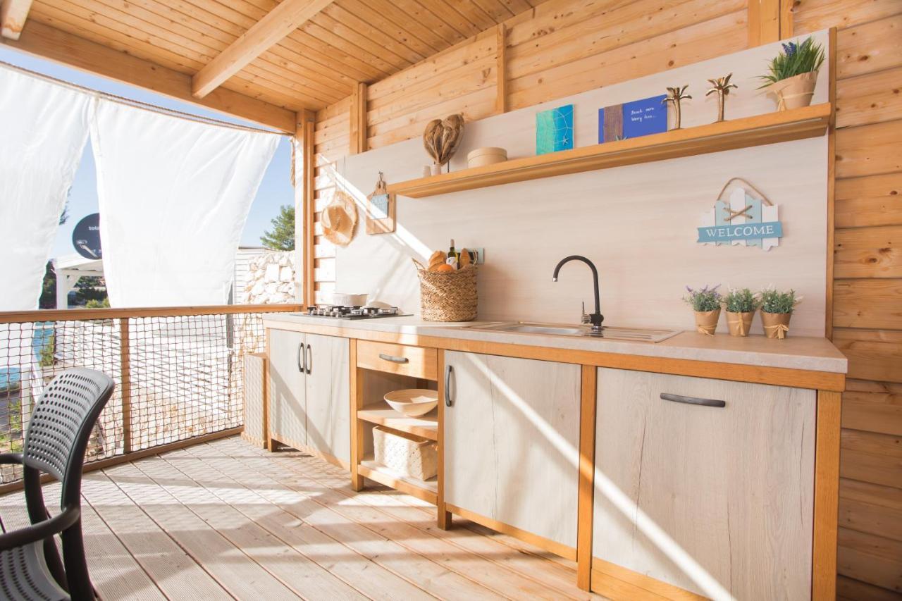 Appartamento Mara'S Coast - Amelia Pakoštane Esterno foto